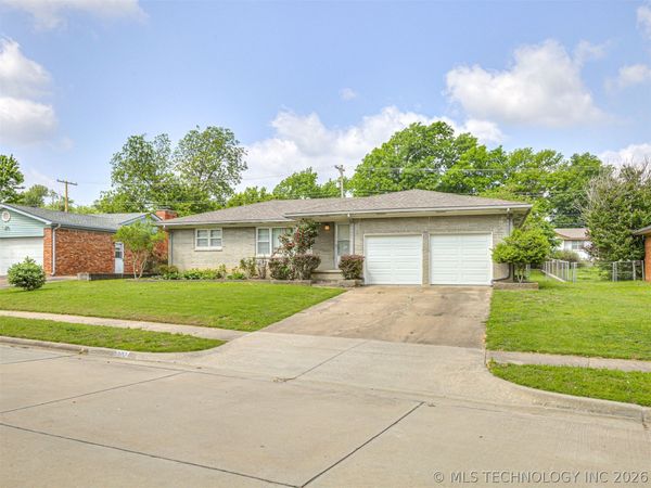 2152 S 77th East Avenue, Tulsa, OK 74129