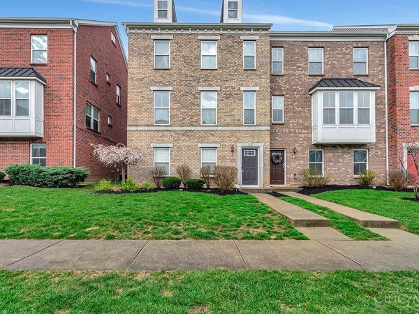 9563 Cobblestone Walk, West Chester, OH 45069