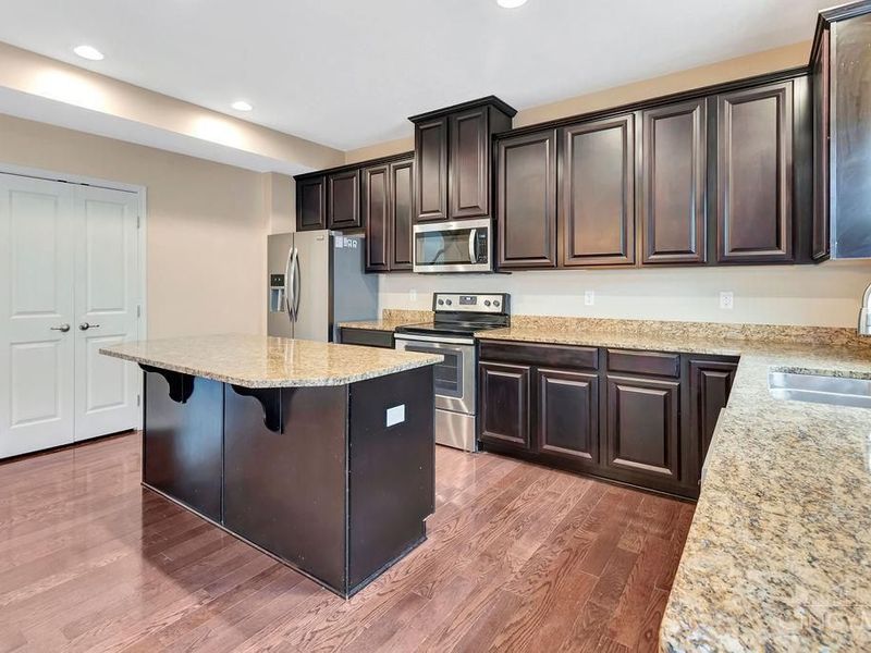 9563 Cobblestone Walk, West Chester, OH 45069 Photo 10