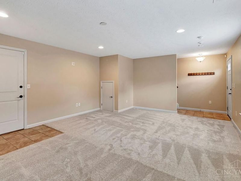 9563 Cobblestone Walk, West Chester, OH 45069 Photo 24