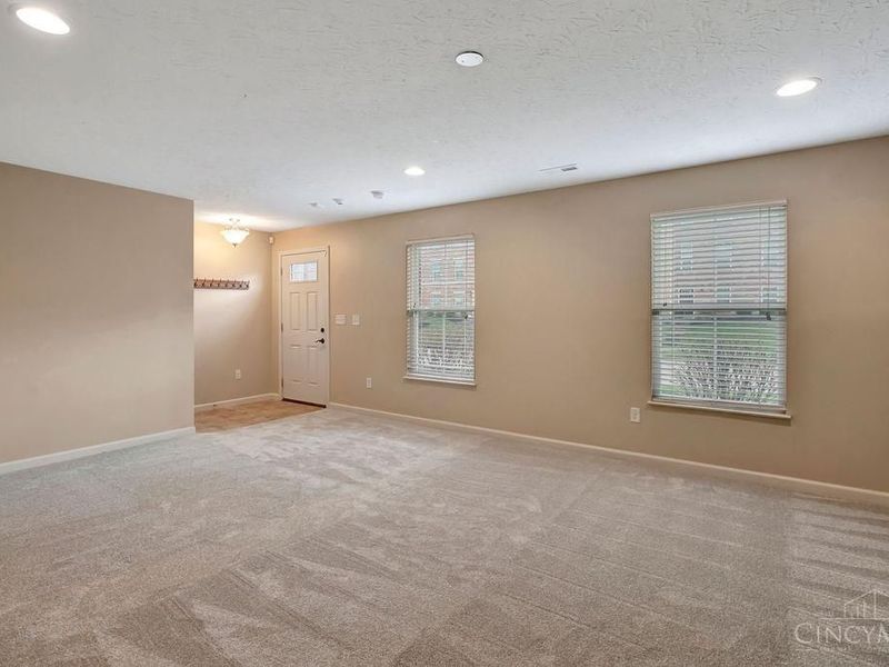 9563 Cobblestone Walk, West Chester, OH 45069 Photo 28