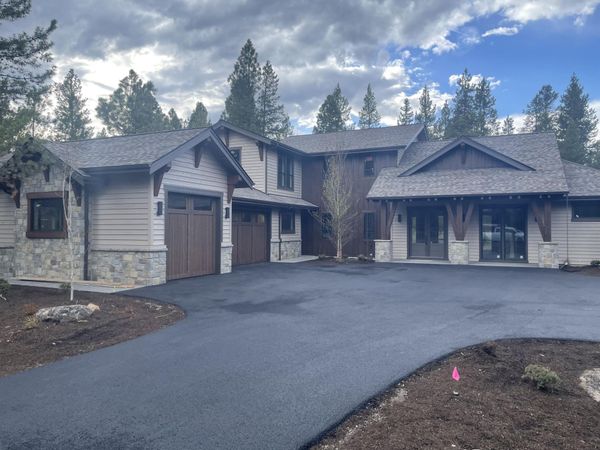 56322 Fireglass Loop, Unit 174, Bend, OR 97707