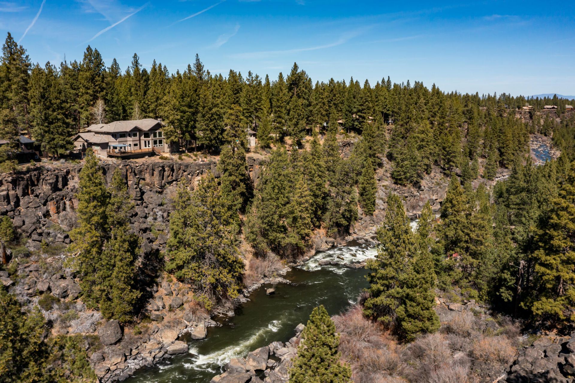 61015 River Bluff Trail, Bend, OR 97702 Main Photo