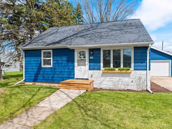 536 WILSON AVENUE, Appleton, WI 54915