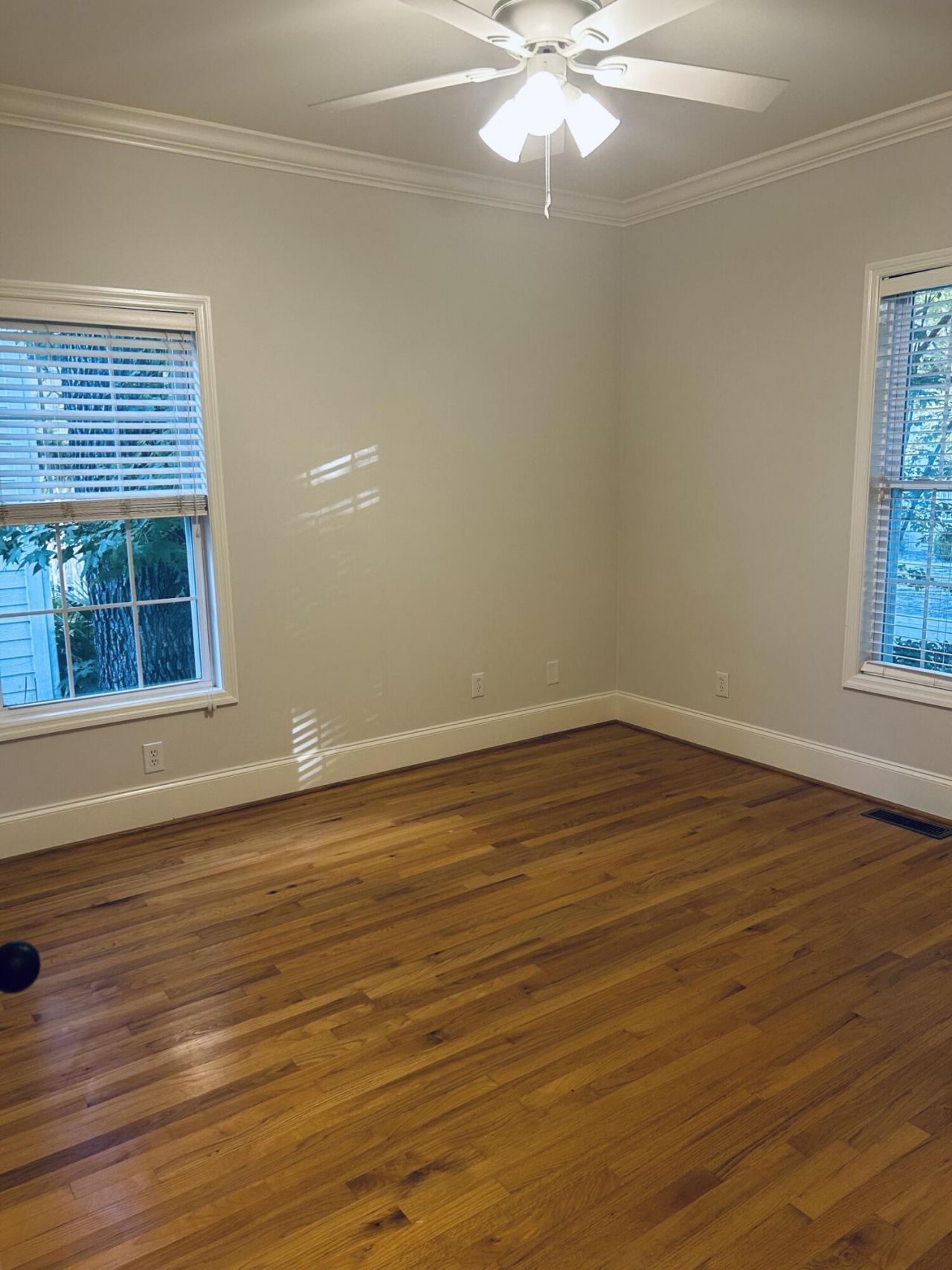 1421 N Point Photo 11