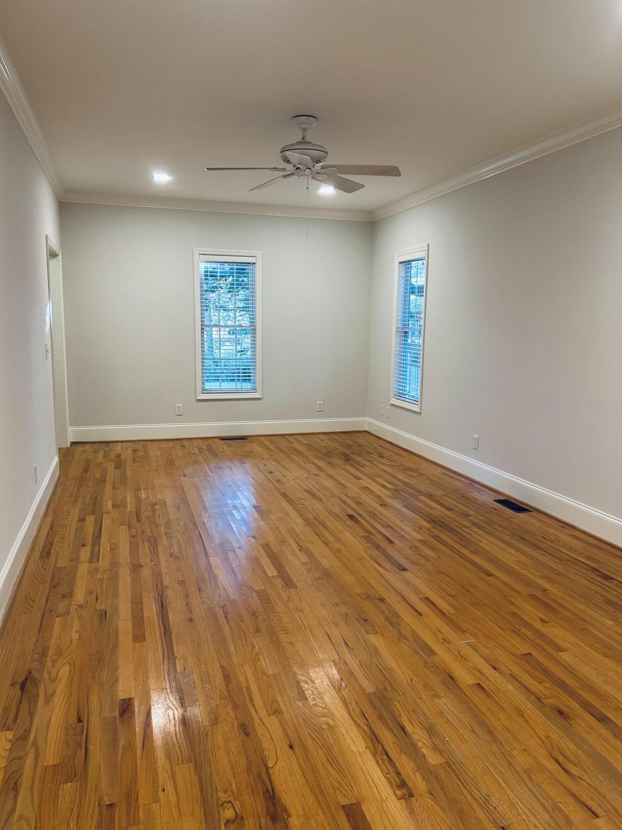 1421 N Point Photo 7