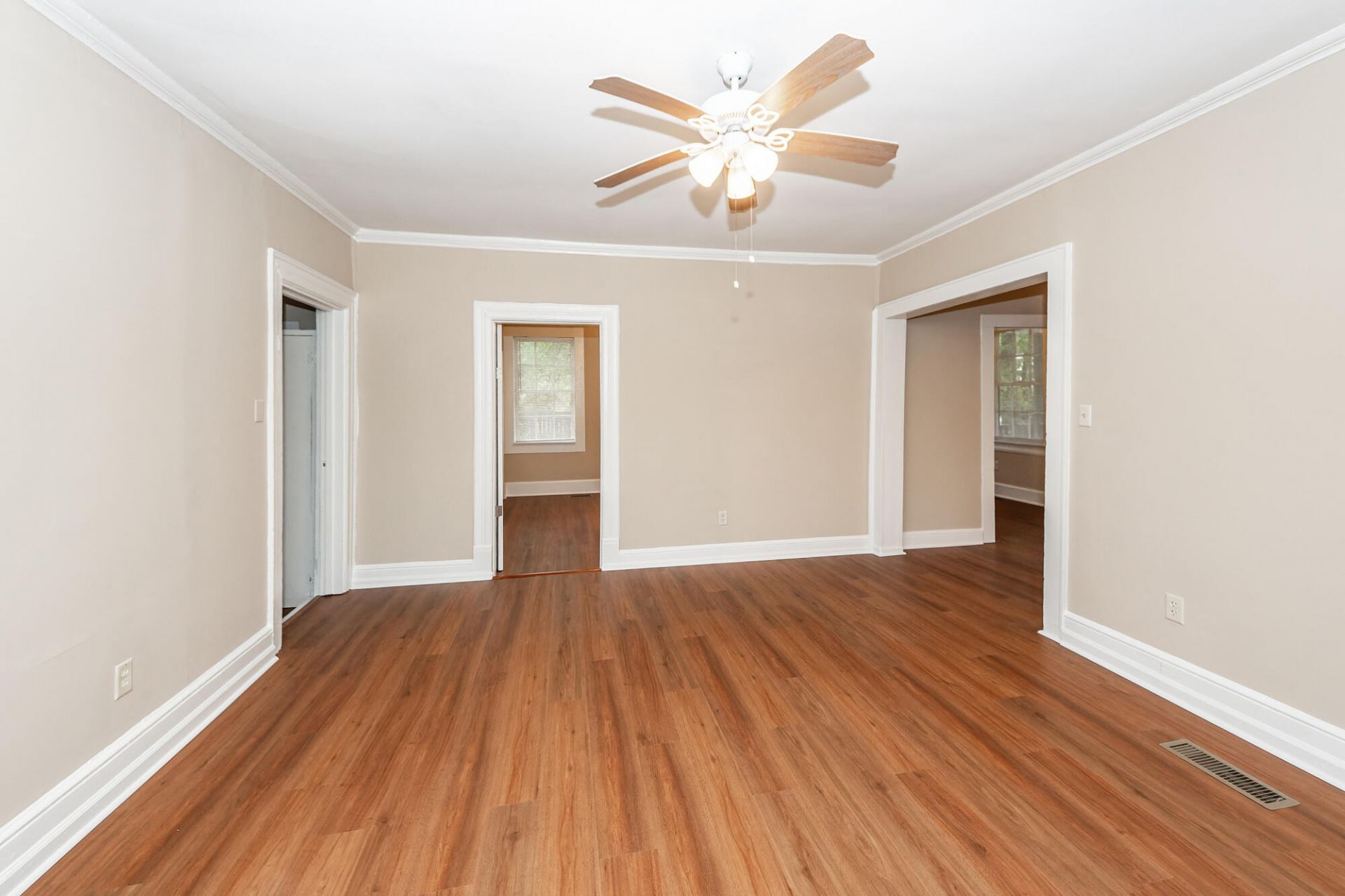 1623 Juniper Street Photo 12
