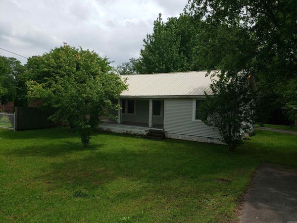 10811 Stagecoach Road, Little Rock, AR 72209