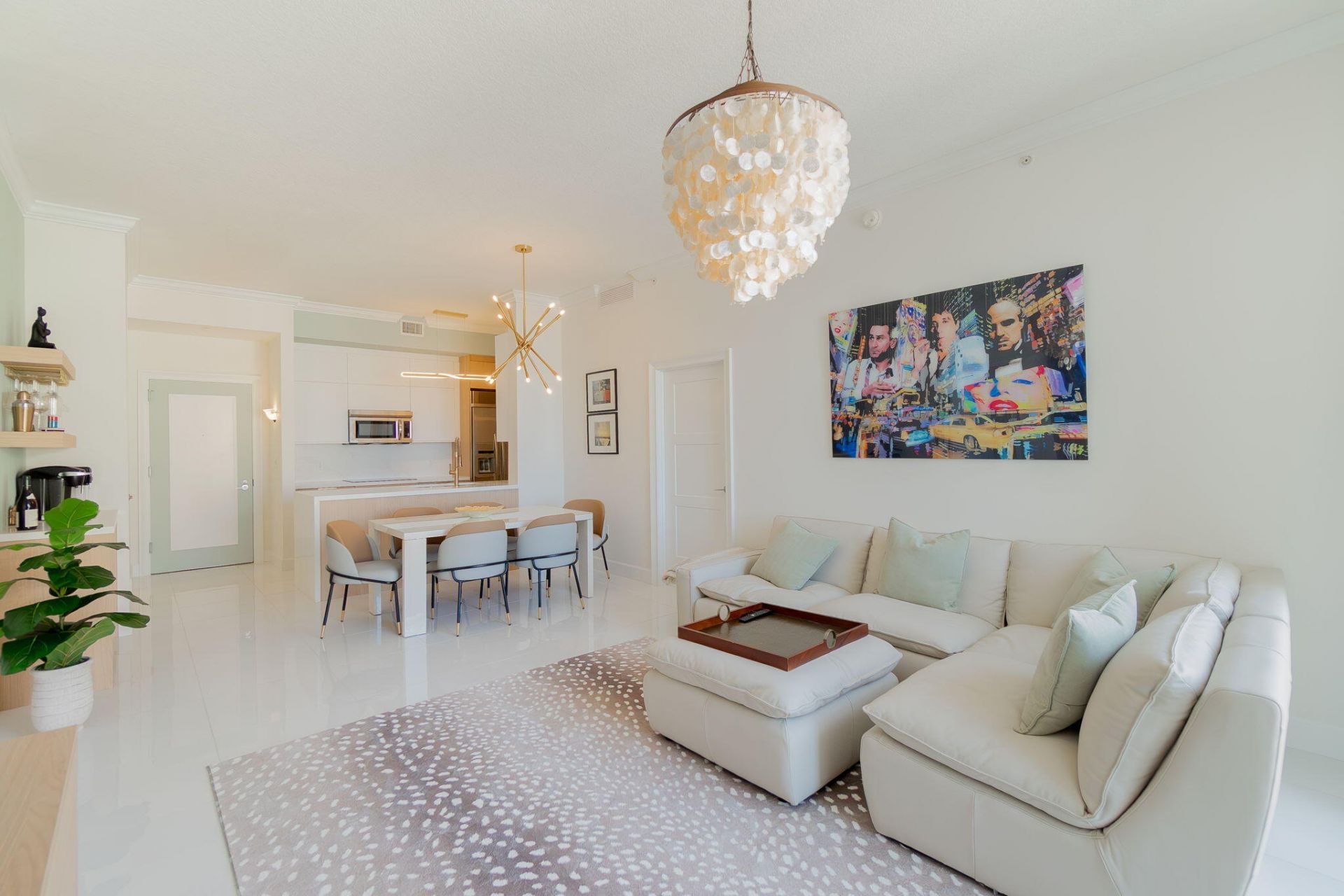 550 Okeechobee Boulevard, Unit Uph-15, West Palm Beach, FL 33401 Photo
