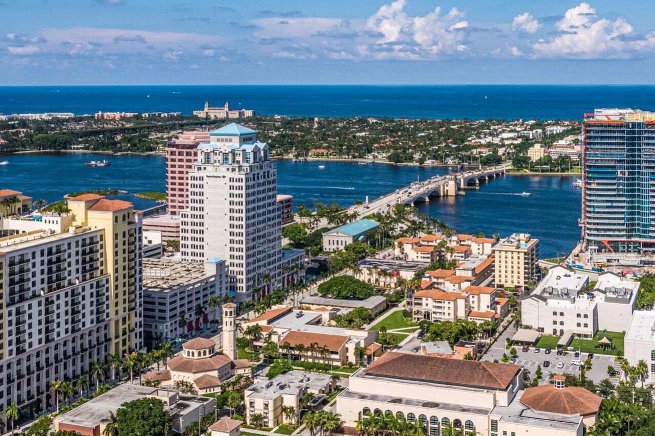 550 Okeechobee Boulevard, Unit Uph-15, West Palm Beach, FL 33401 Photo
