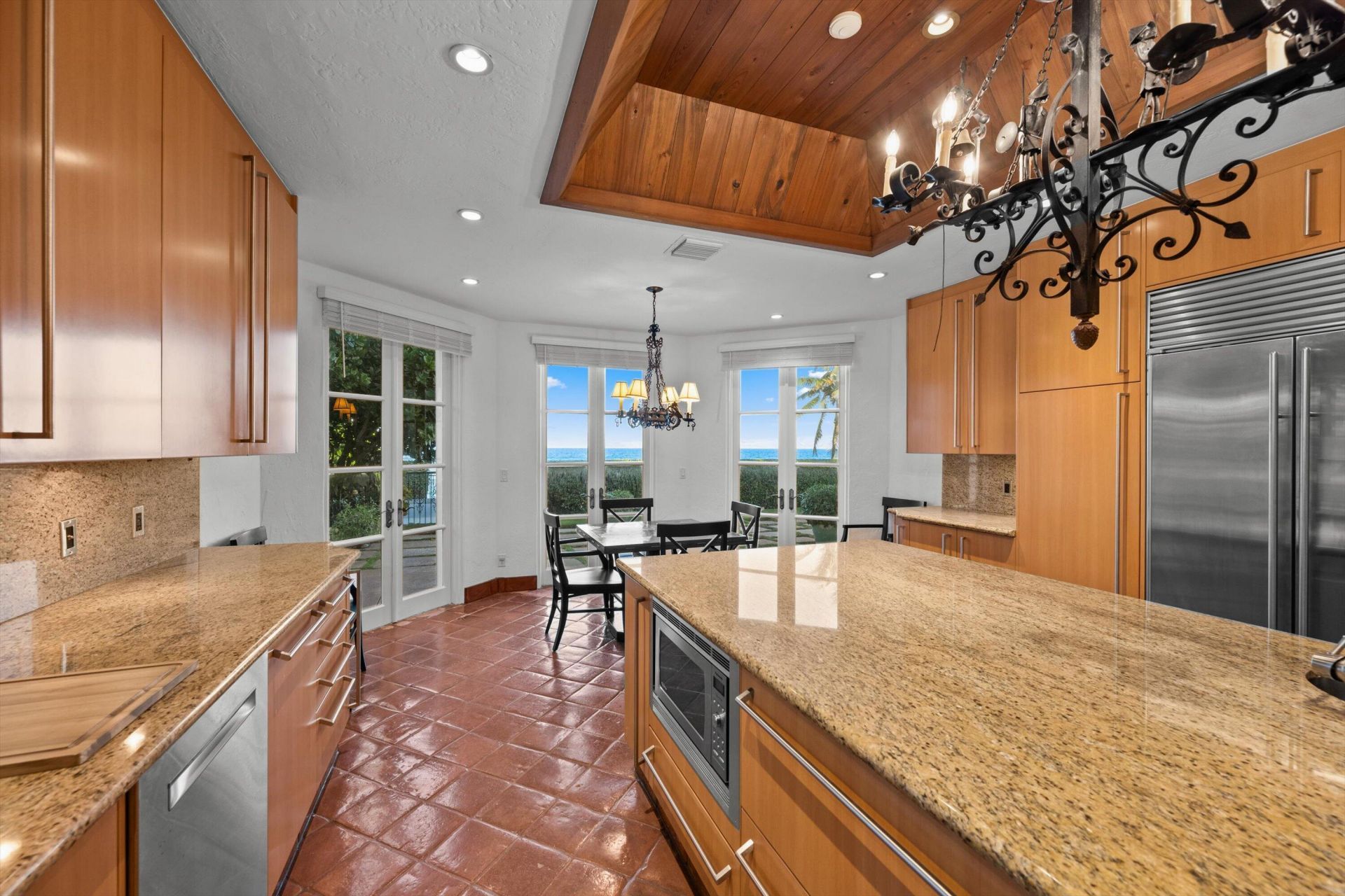 240 N Ocean Boulevard, Palm Beach, FL 33480 Photo