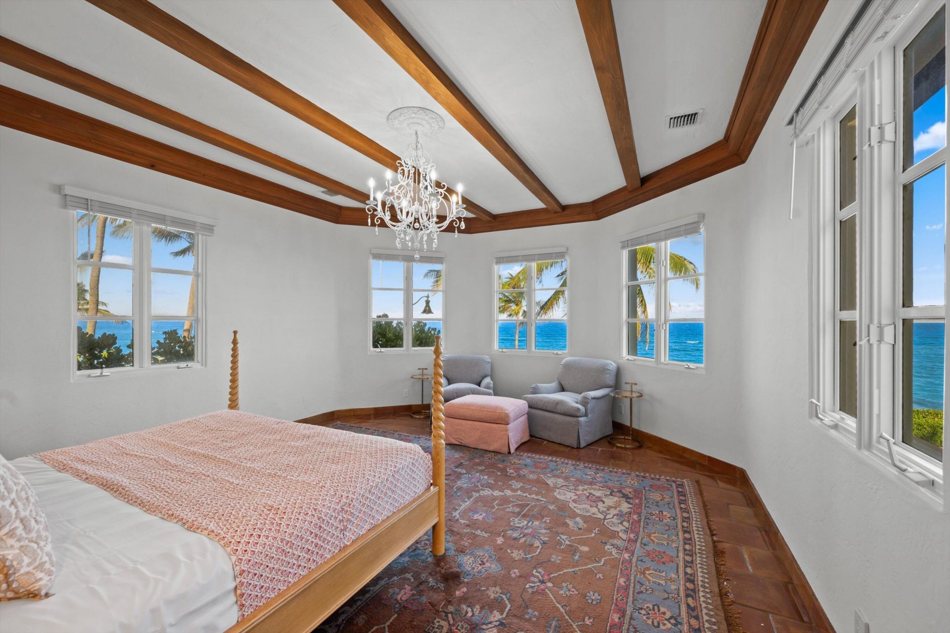 240 N Ocean Boulevard, Palm Beach, FL 33480 Photo