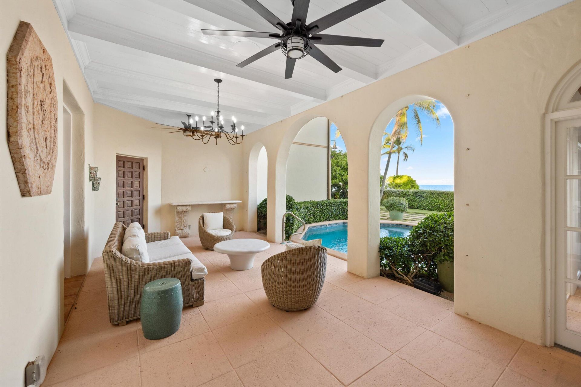 240 N Ocean Boulevard, Palm Beach, FL 33480 Photo