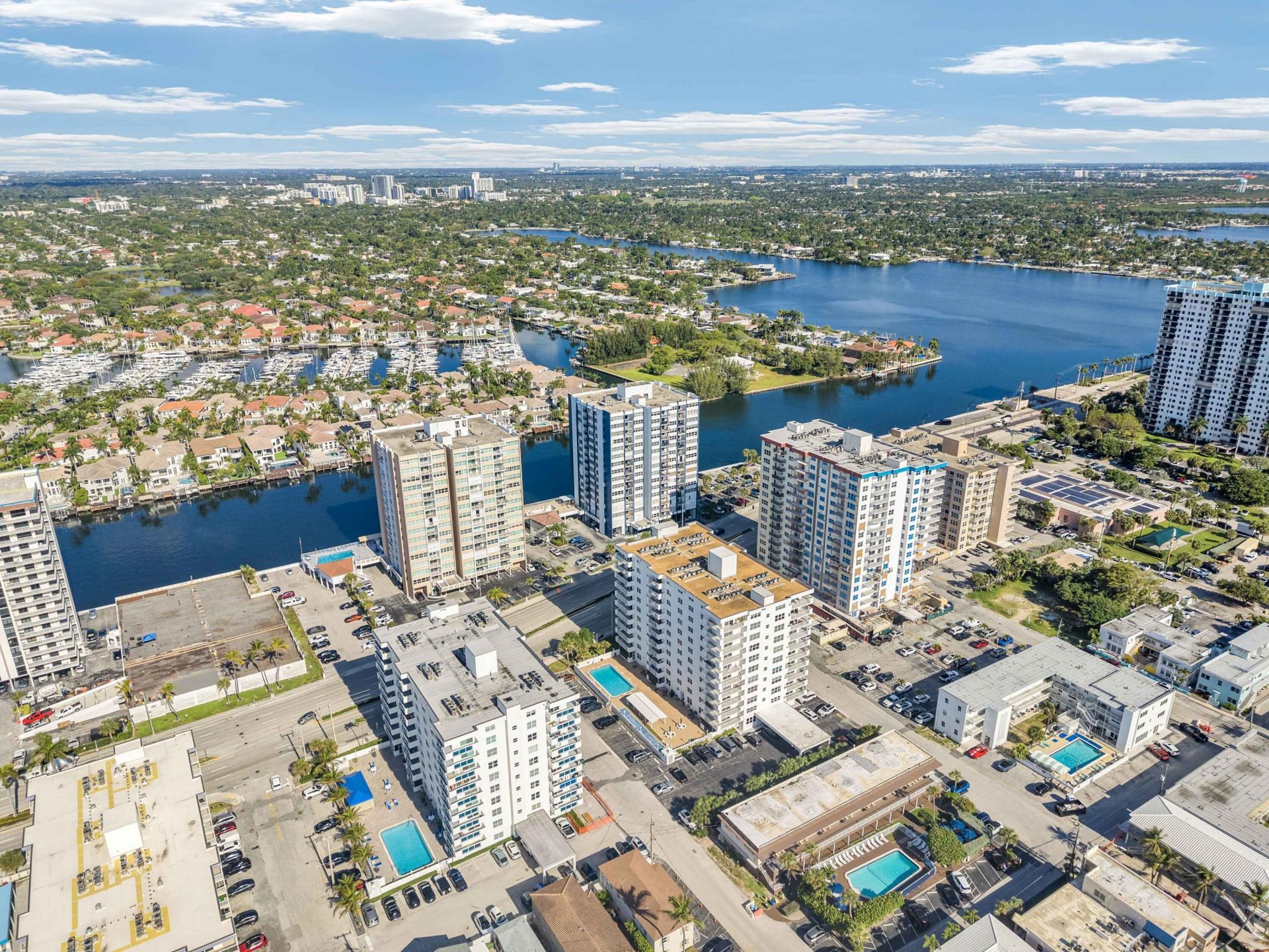 1400 S Ocean Drive, Unit 1702, Hollywood, FL 33019 Photo