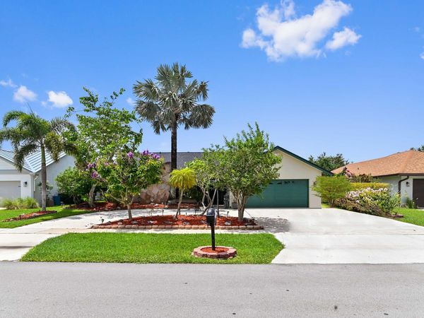 8372 Myakka Court, Lake Worth, FL 33467