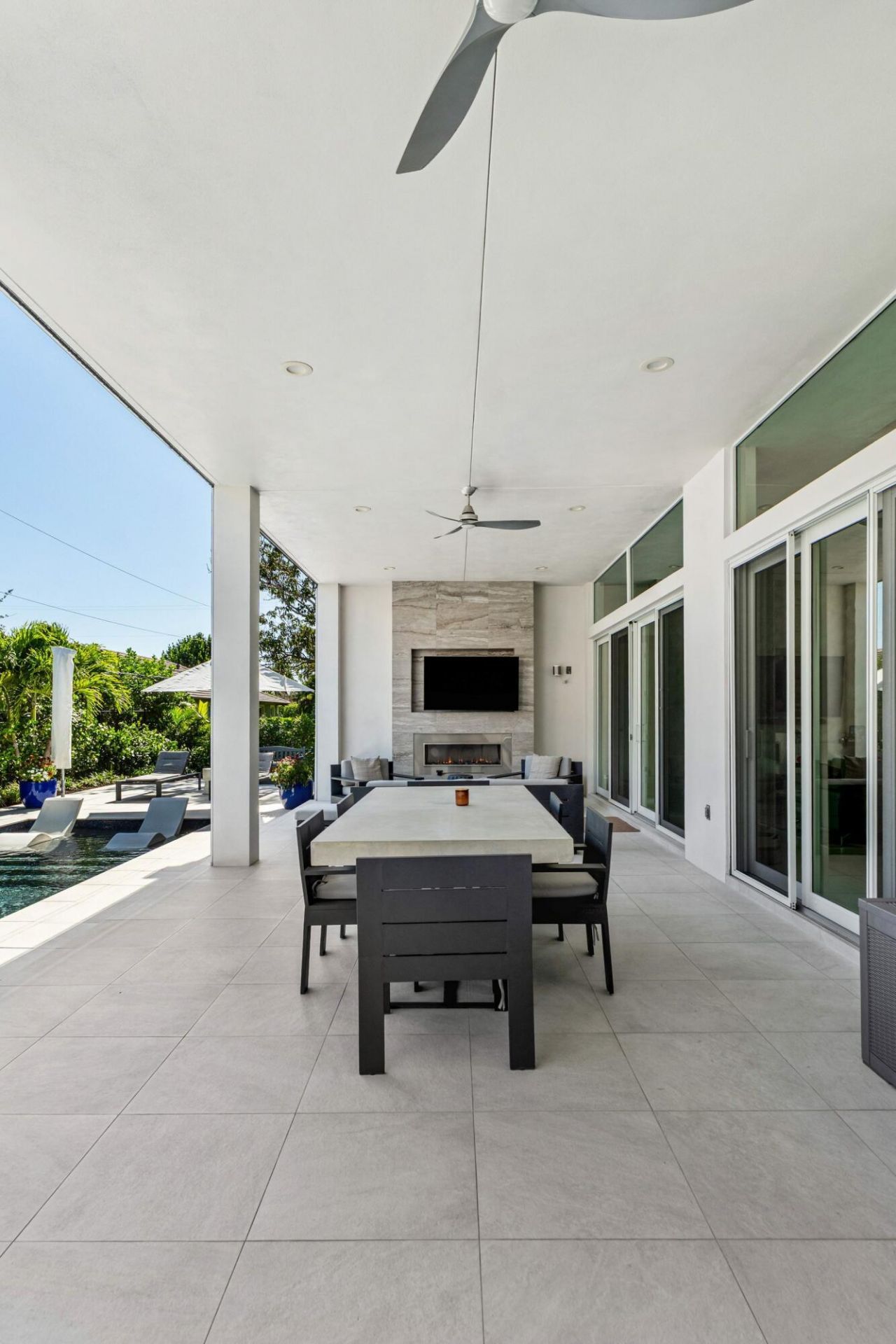 823 W Oyster Lane, Lantana, FL 33462 Photo