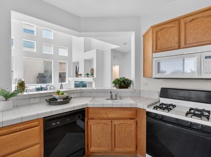 9087 Trumbauer Way, Elk Grove, CA 95758 Photo