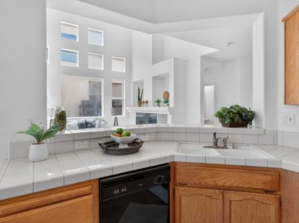 9087 Trumbauer Way, Elk Grove, CA 95758 Photo
