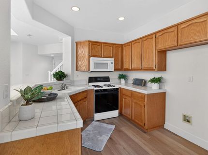 9087 Trumbauer Way, Elk Grove, CA 95758 Photo