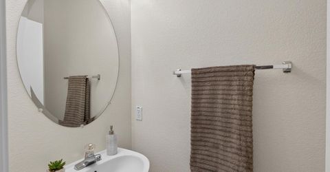 9087 Trumbauer Way, Elk Grove, CA 95758 Photo