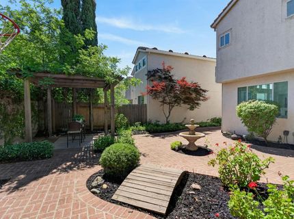 9087 Trumbauer Way, Elk Grove, CA 95758 Photo