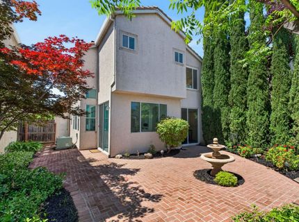 9087 Trumbauer Way, Elk Grove, CA 95758 Photo