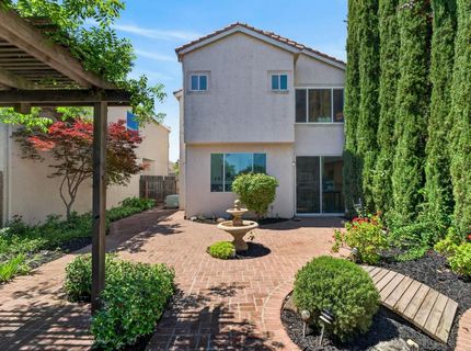 9087 Trumbauer Way, Elk Grove, CA 95758 Photo