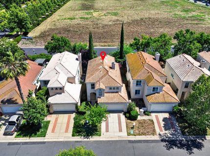 9087 Trumbauer Way, Elk Grove, CA 95758 Photo