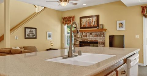 111 Hingham Squ, Folsom, CA 95630 Photo