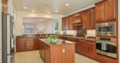 2349 Belle Glade Ln, Manteca, CA 95336 Photo