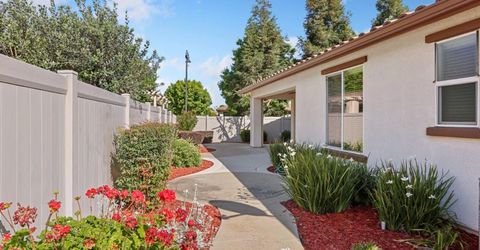 2349 Belle Glade Ln, Manteca, CA 95336 Photo
