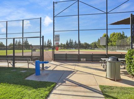 2349 Belle Glade Ln, Manteca, CA 95336 Photo