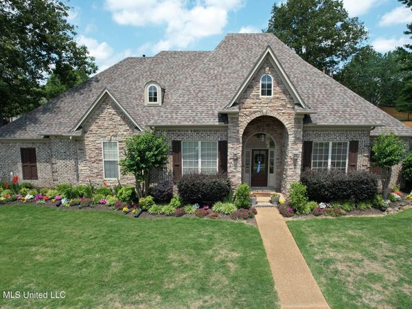 1435 Hillshire Road, Hernando, MS 38632