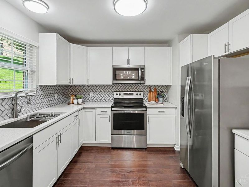 610 Clemmer Avenue, Unit 6, Cincinnati, OH 45219 Photo 5
