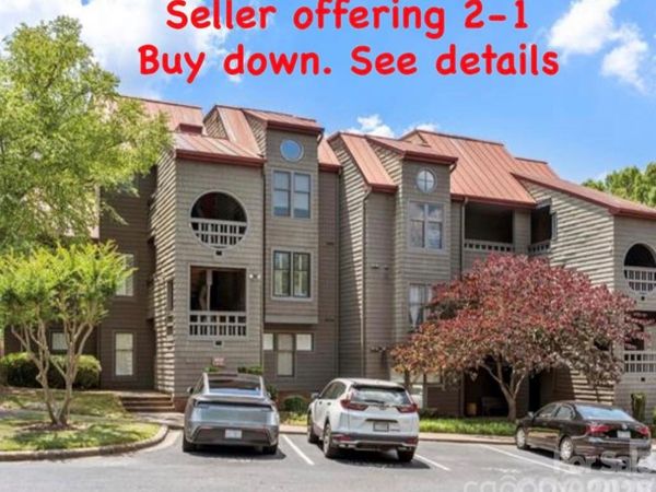 9037 J M Keynes Drive, Unit 28, Charlotte, NC 28262