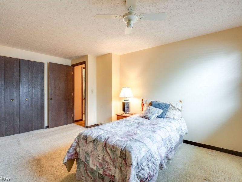 58 New Castle Lane , Mentor, OH 44060 Photo 14