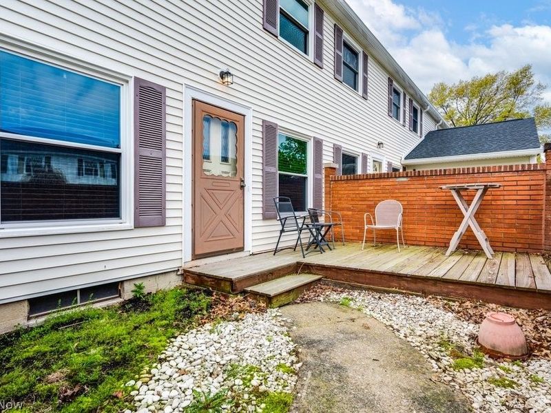 58 New Castle Lane, Mentor, OH 44060 Photo 2