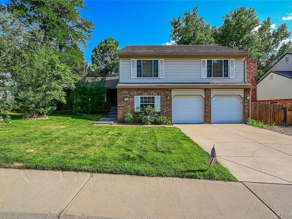 6680 S Locust Way, Centennial, CO 80111