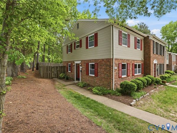 1513 Heritage Hill Drive , Henrico, VA 23238