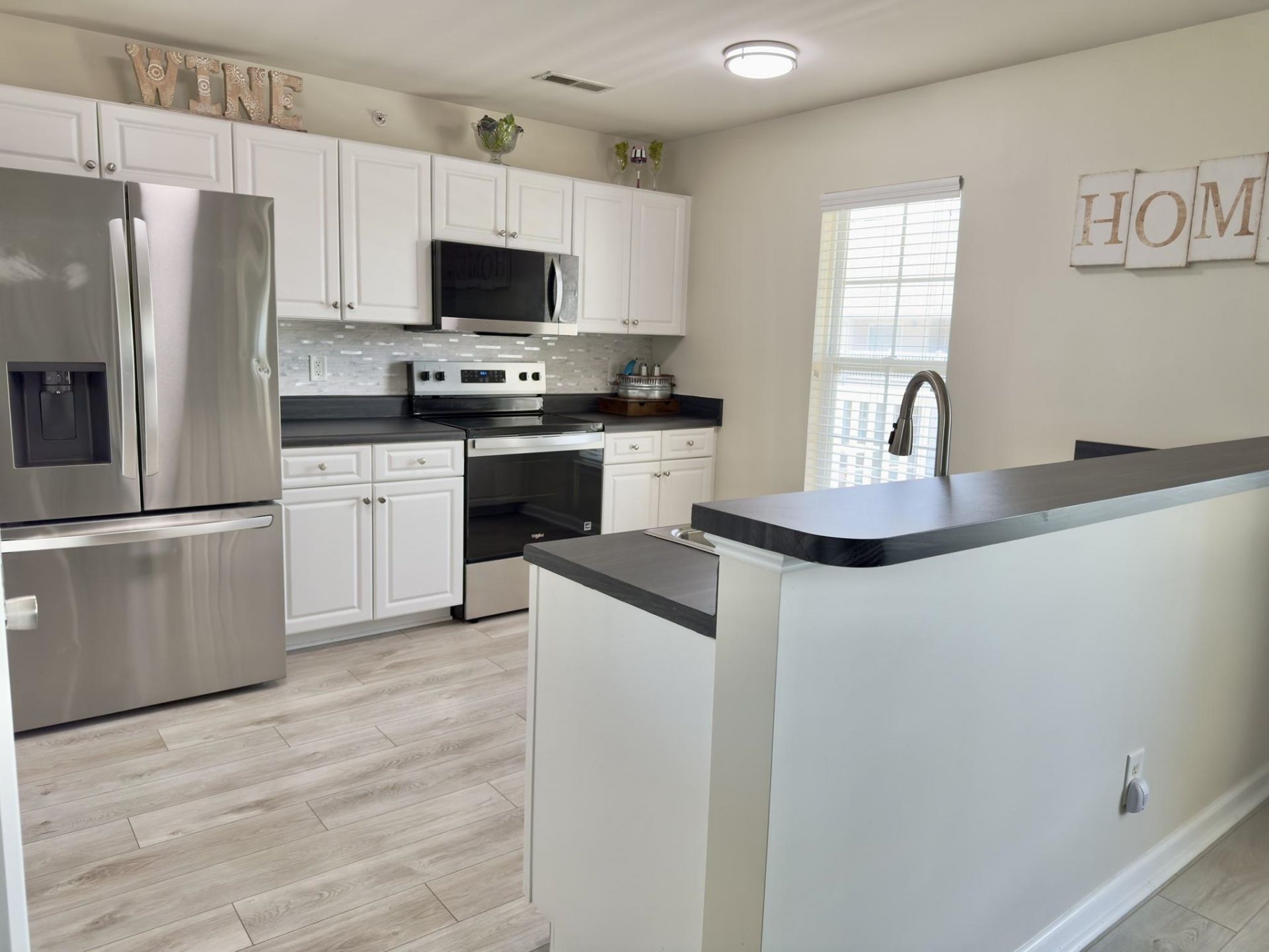 135 Butkus Dr.  Photo 10