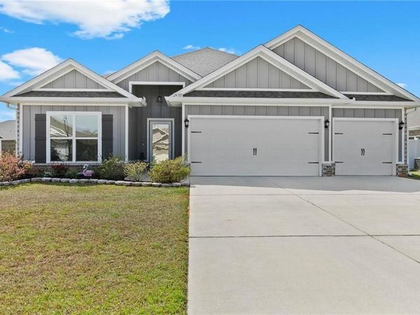 24585 Smarty Jones Circle, Daphne, AL 36526