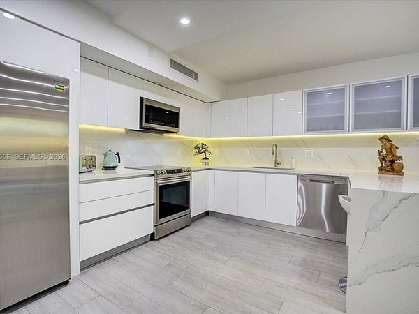 101 Crandon Blvd, Unit 276, Key Biscayne, FL 33149