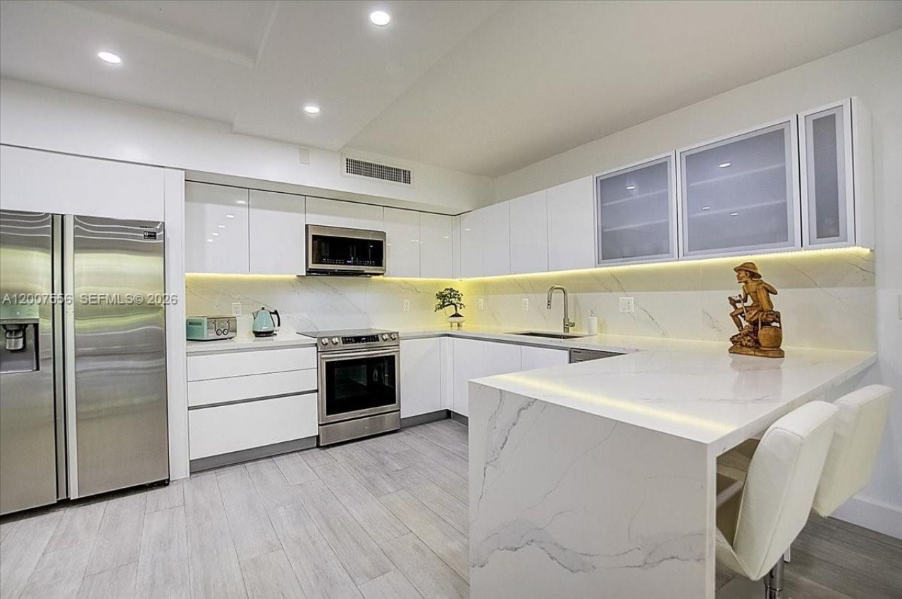 101 Crandon Blvd, Unit 276, Key Biscayne, FL 33149 Photo