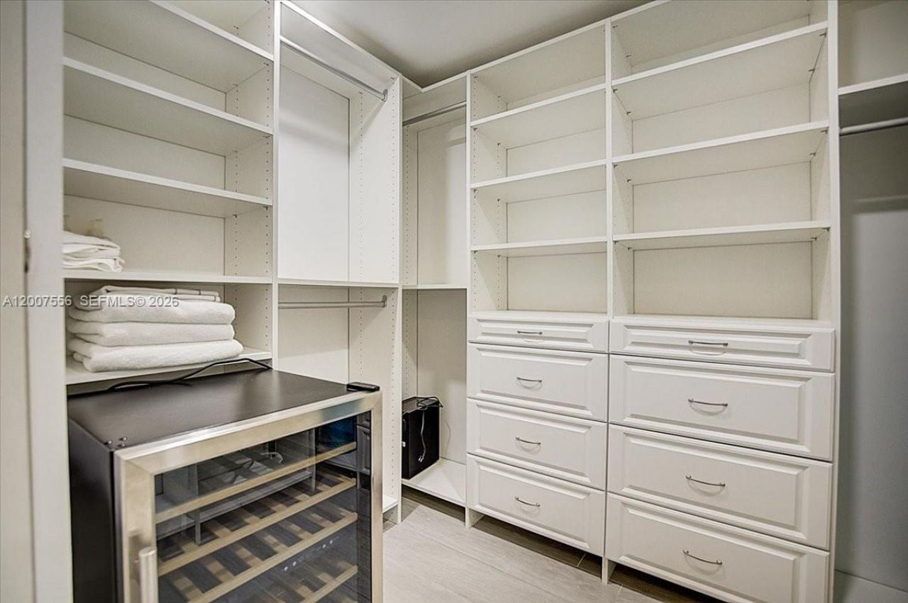 101 Crandon Blvd, Unit 276, Key Biscayne, FL 33149 Photo