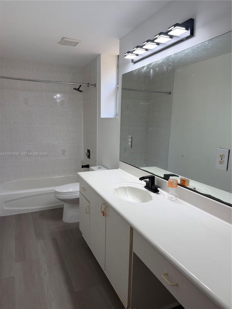 Please Call For Address, Unit 1025, Doral, FL 33178 Photo