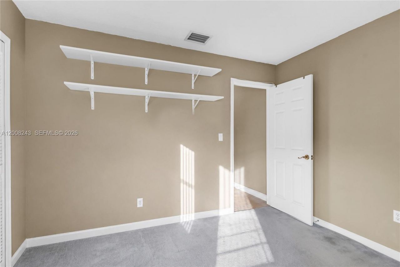1013 NW 132nd Ave West, Miami, FL 33182 Photo