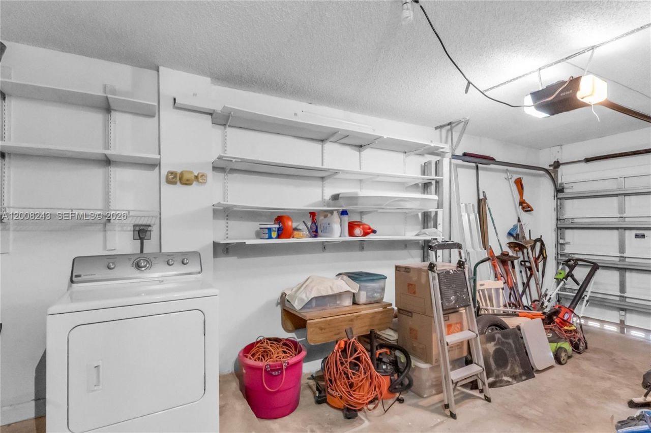 1013 NW 132nd Ave West, Miami, FL 33182 Photo