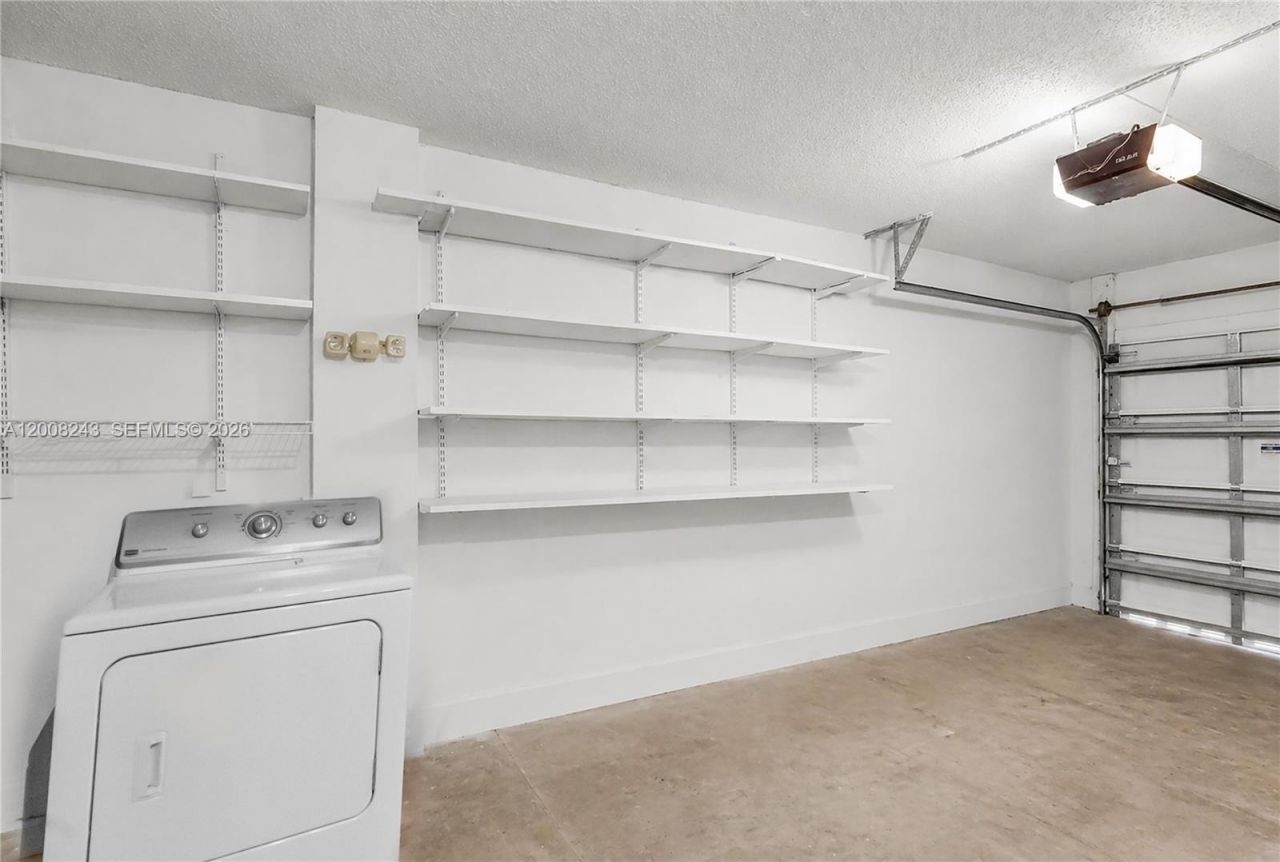 1013 NW 132nd Ave West, Miami, FL 33182 Photo
