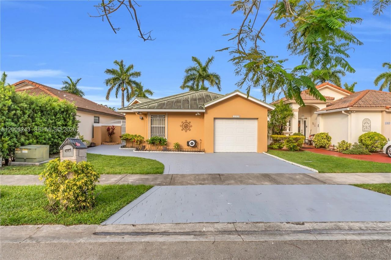 1013 NW 132nd Ave West, Miami, FL 33182 Photo