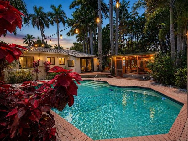 1415 Mayo St , Hollywood, FL 33020